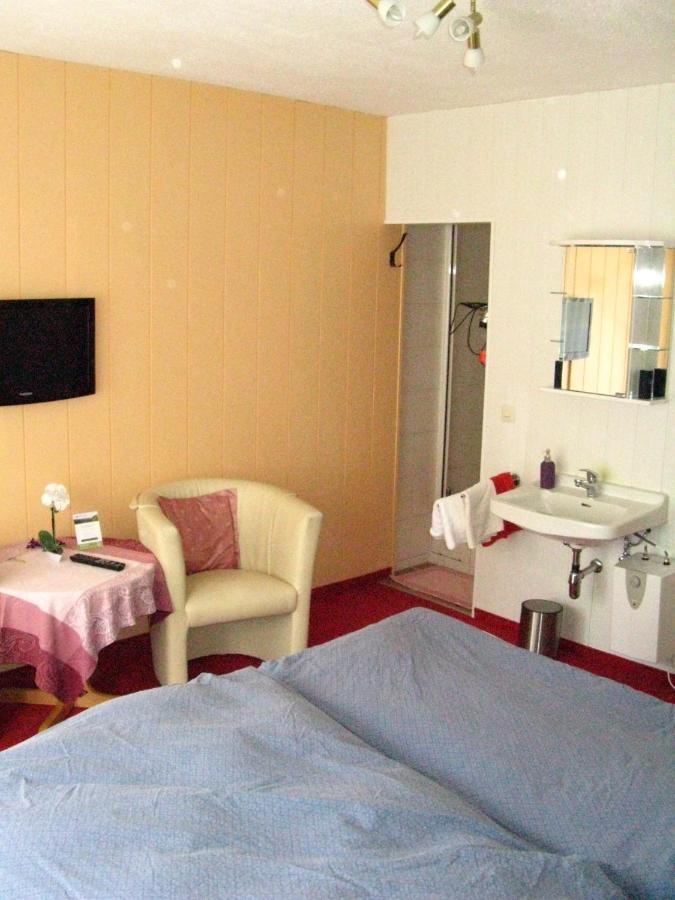 Bio-Hotel Zum Forsthaus ألتيناو المظهر الخارجي الصورة
